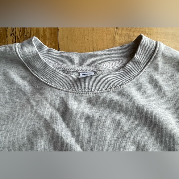 Old Navy Gray Sweatshirt - Picture 3 of 3